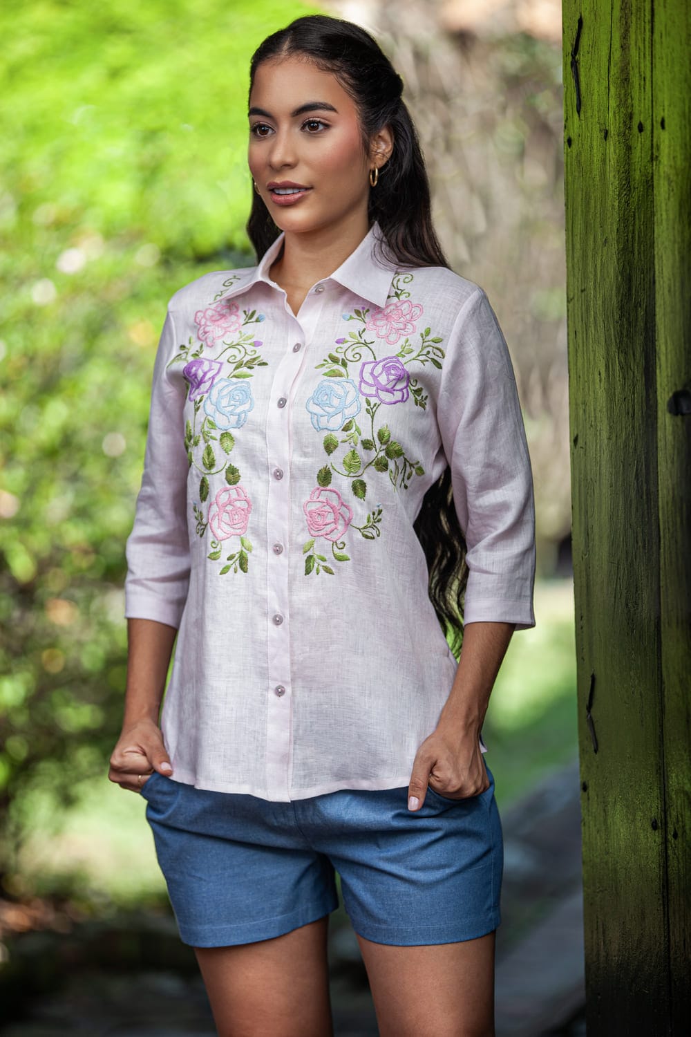 Blusa en Lino Rosado con Bordado Floral Petra - Image 4